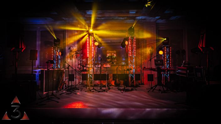 Four Seasons Hampshire wedding lighting ballroom party dinner design